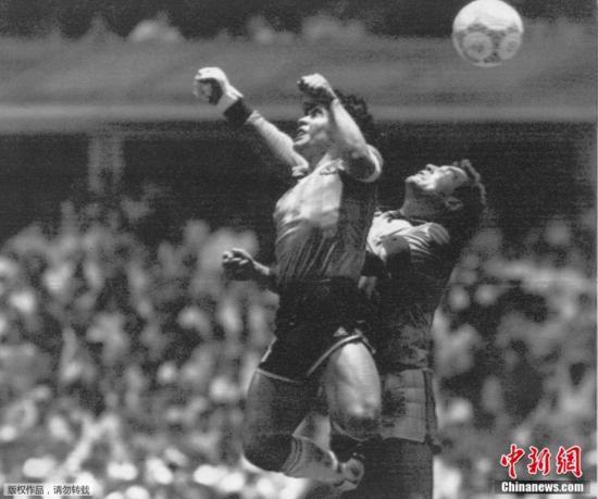1986年世界杯手球事件的象征性比赛用球以约200万