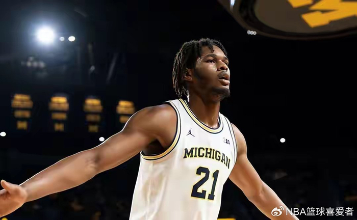 23岁老菜鸟靠致命一记三分闯入NBA：伦德伯格的硬